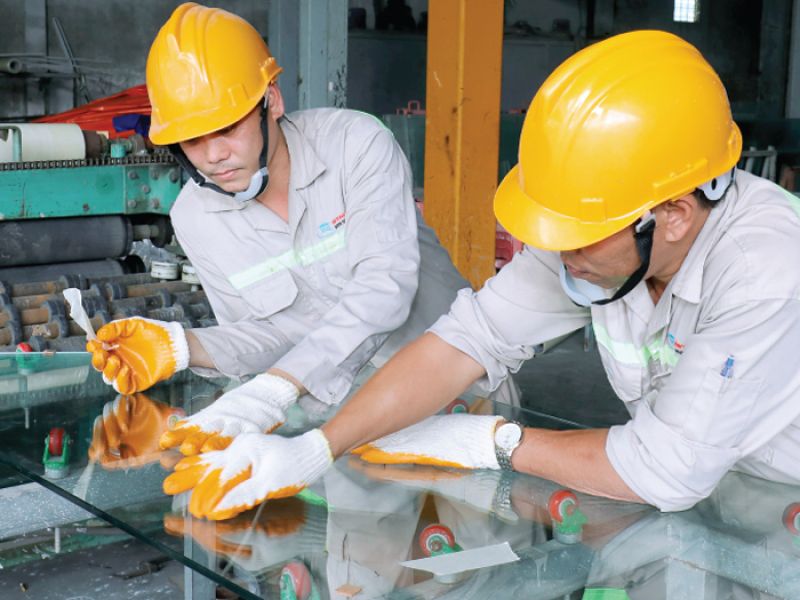 nha-may-trung-viet-glass-06.jpg