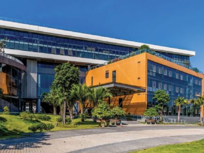 VAN LANG UNIVERSITY